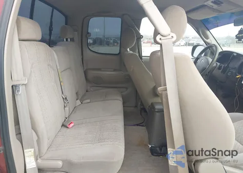 2005 Toyota Tundra Sr5 z USA, uszkodzony, nr VIN 5TBRU34185S442201